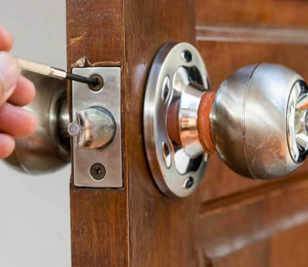 ABOUT ARMEN LOCKSMITH GLENDALE